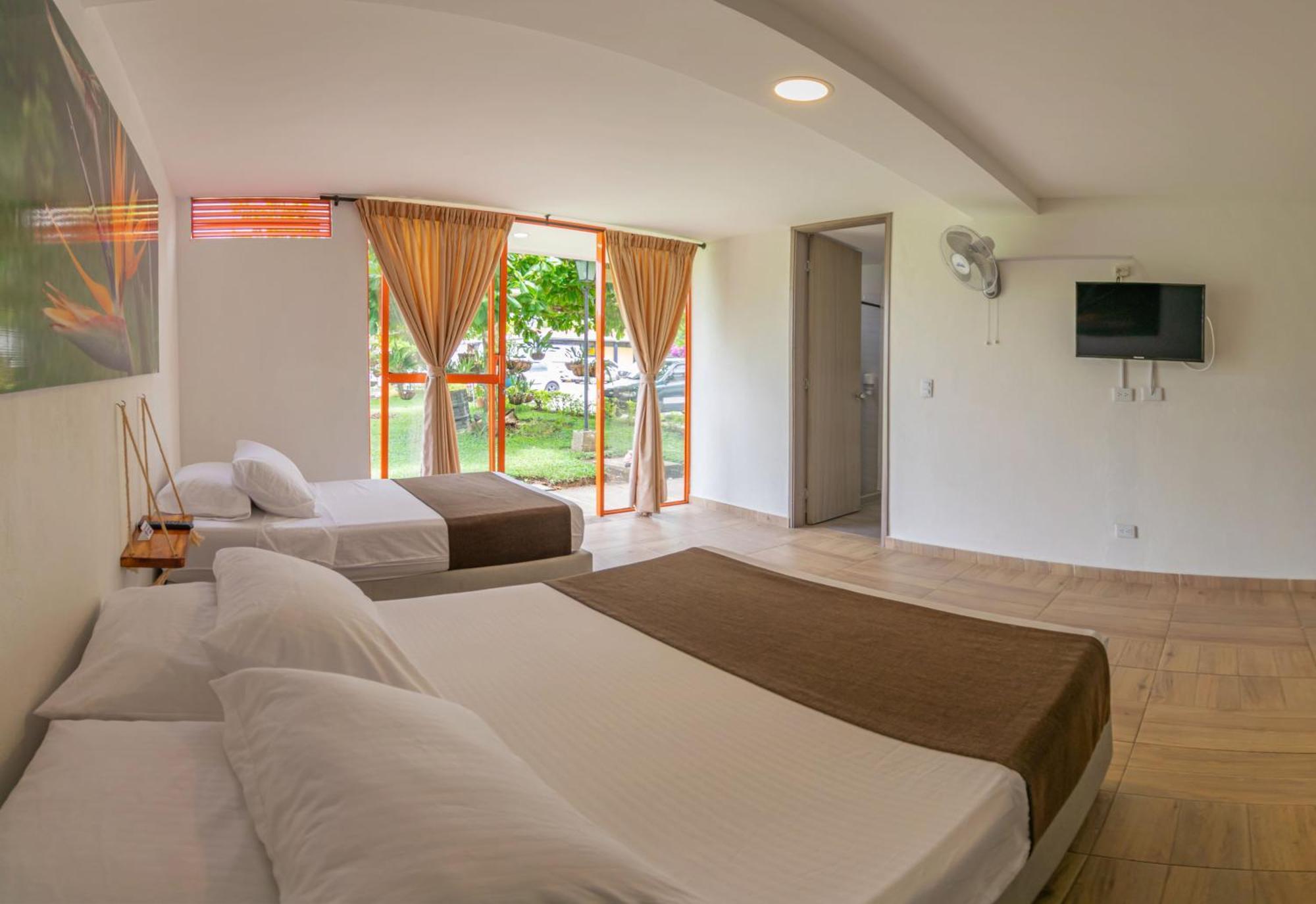 Hotel Campestre La Aldea Montenegro Exteriör bild