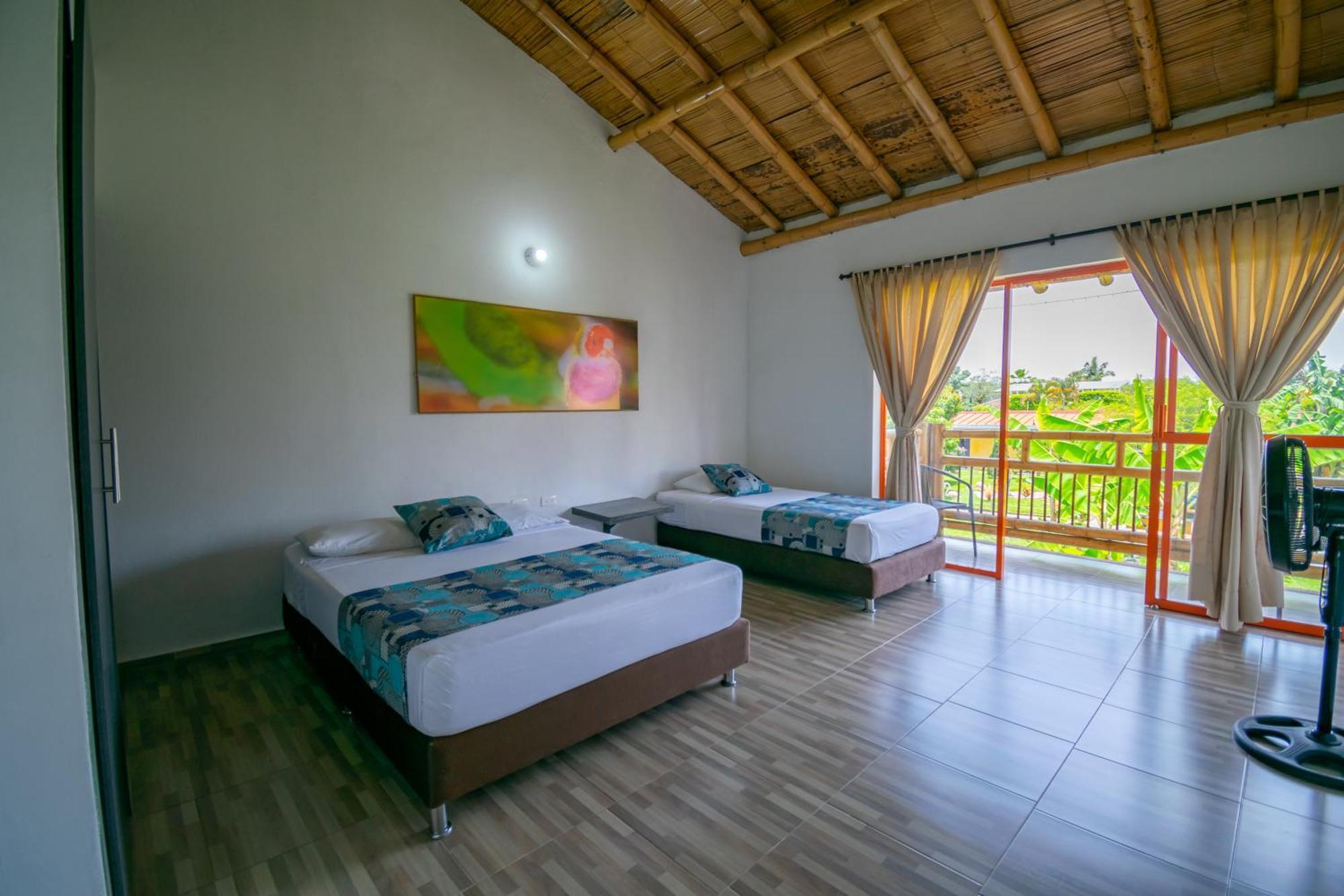 Hotel Campestre La Aldea Montenegro Exteriör bild
